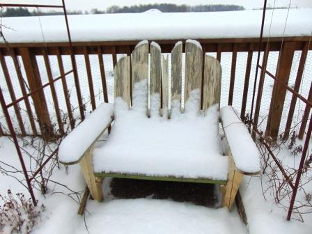 Bench in winter compressed